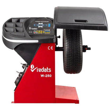 Automatische Radwuchtmaschine für PKW und Transporter REDATS W-250